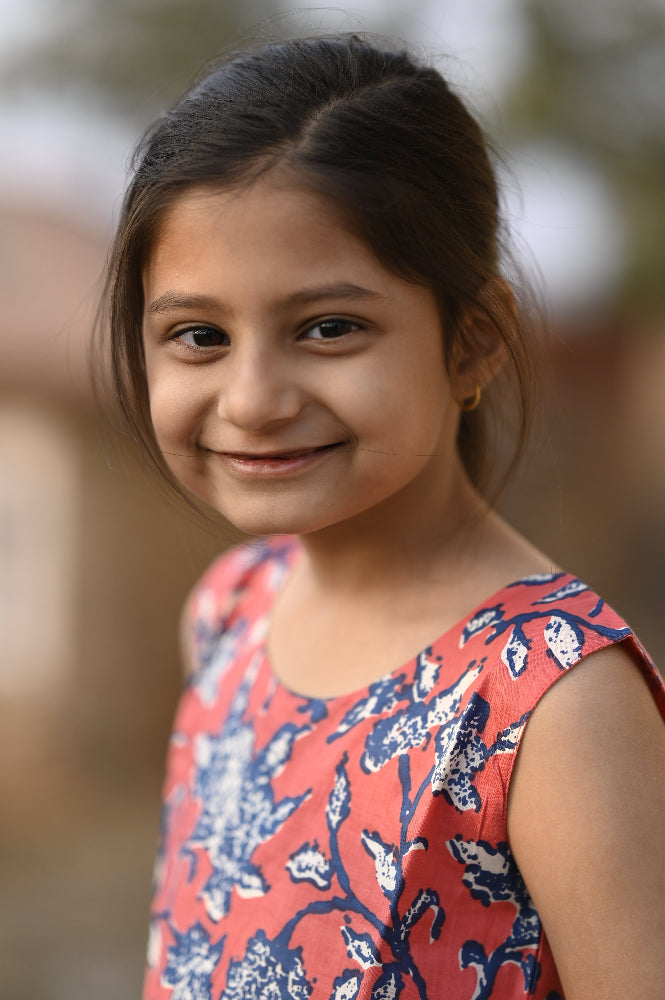 Floral cotton tiered dress for girls