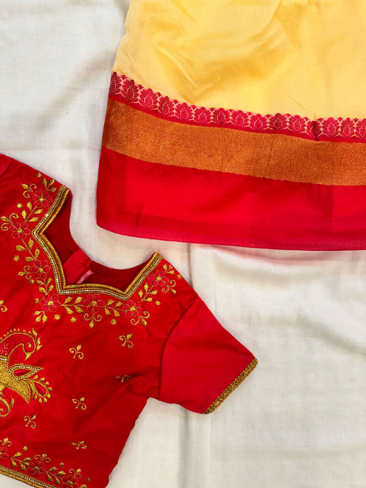 pattu pavadai