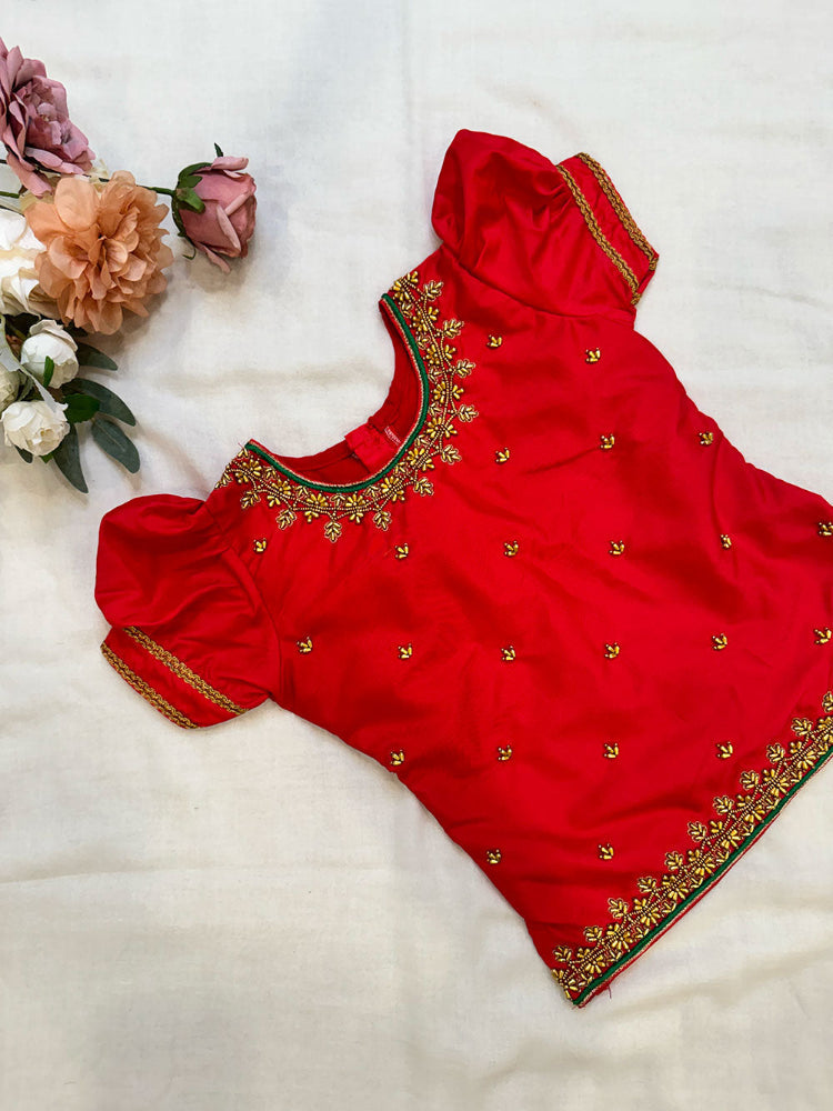 pattu pavadai