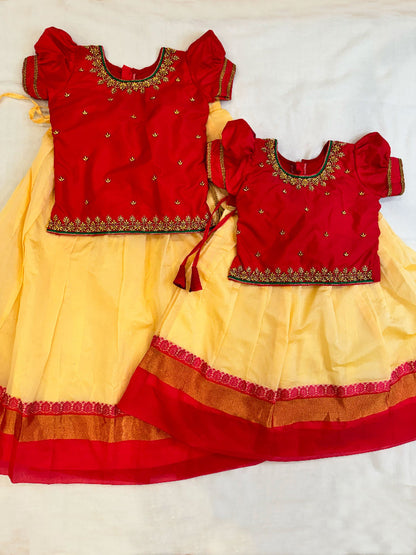 pattu pavadai