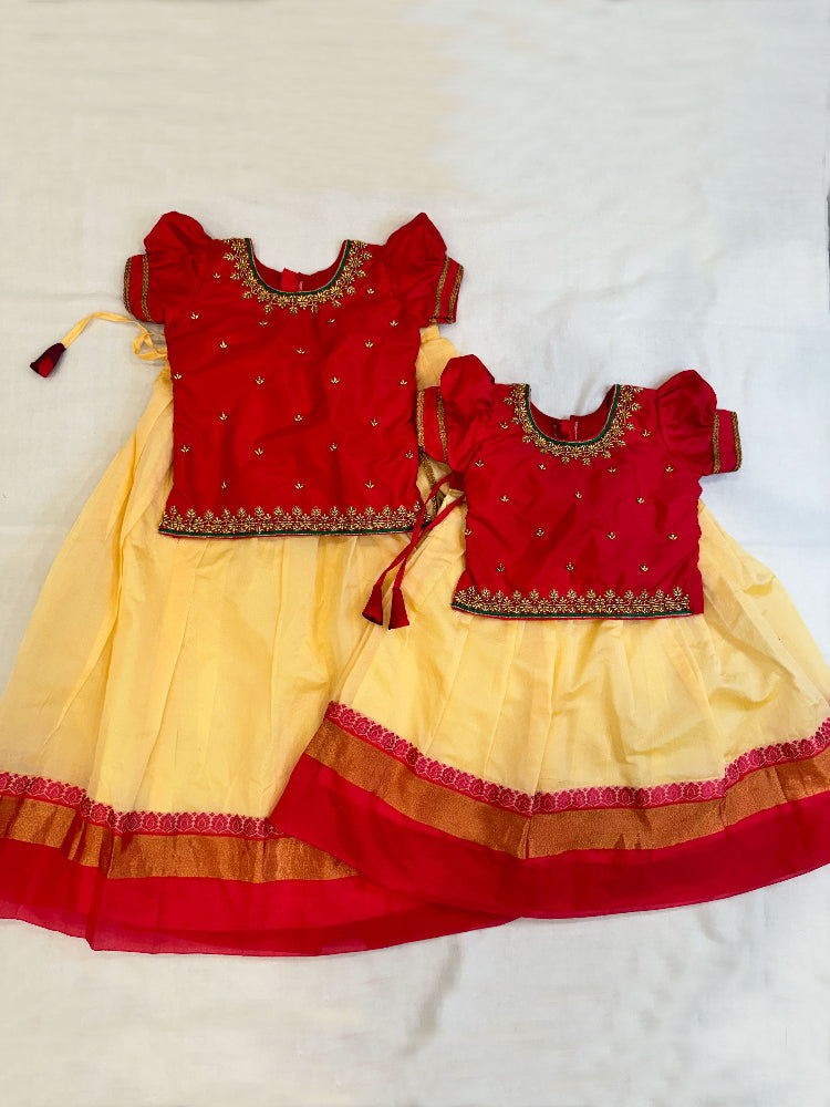 pattu pavadai