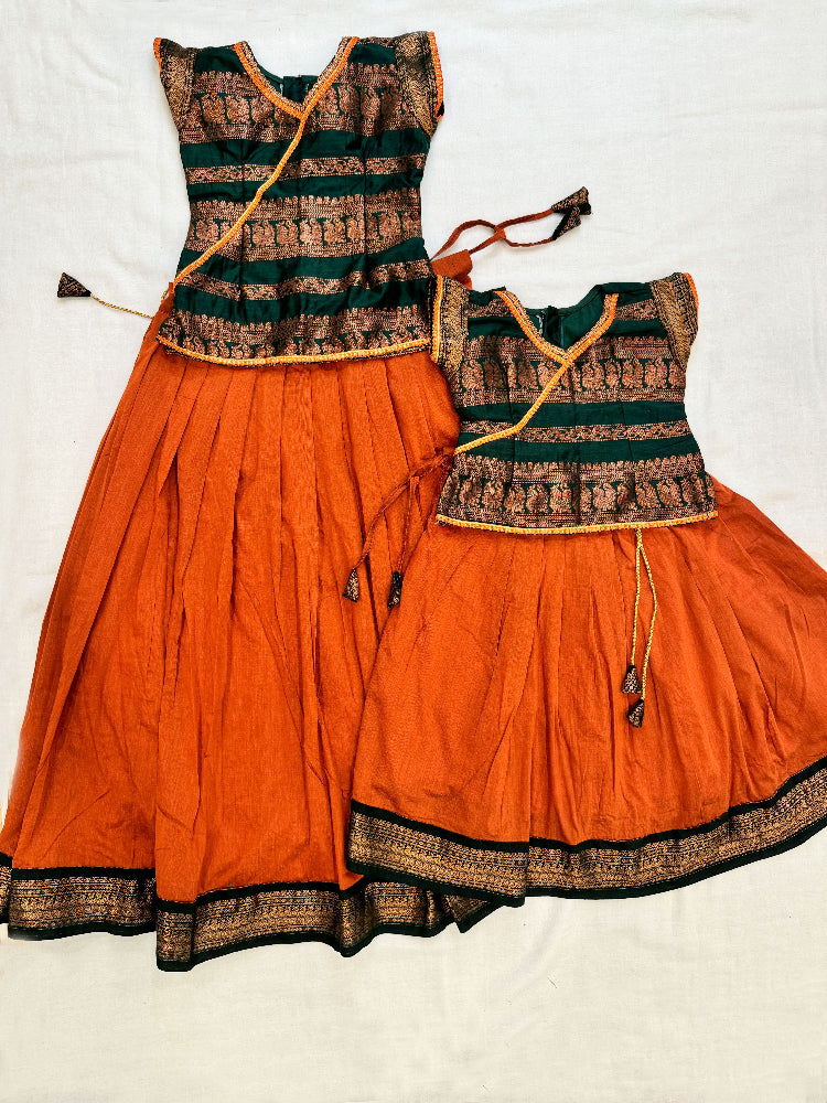 Pattu pavadai